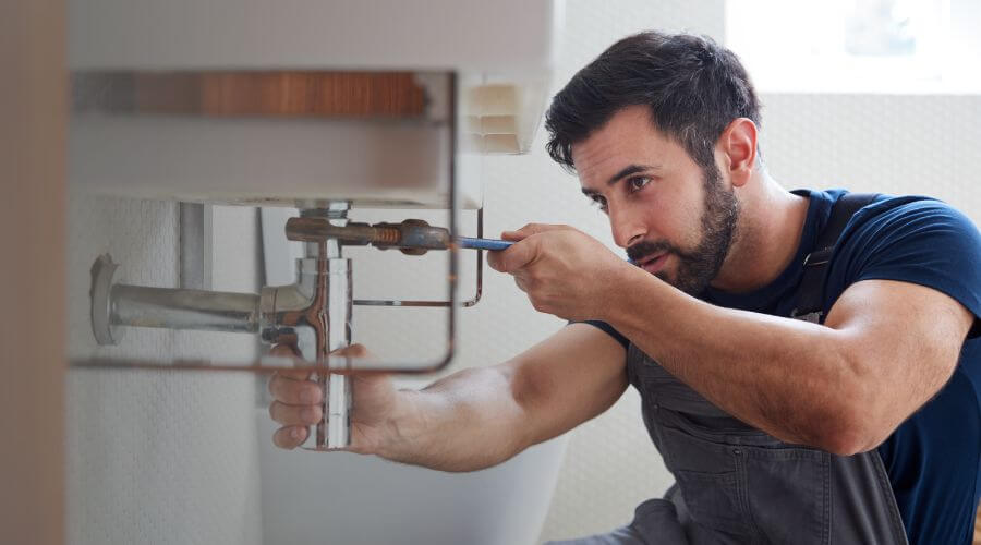 Local water heater installation in Mcfaddin, TX